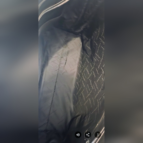 FERRAGAMO GANCINI VINTAGE NEW Padlock Black Leather Men's Bag - Picture 7 of 16